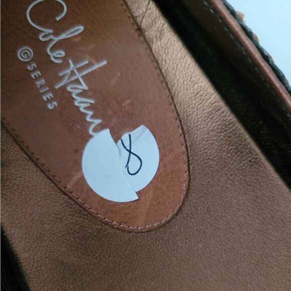Cole Haan flats/ loafers Size 8 - Picture 12 of 14